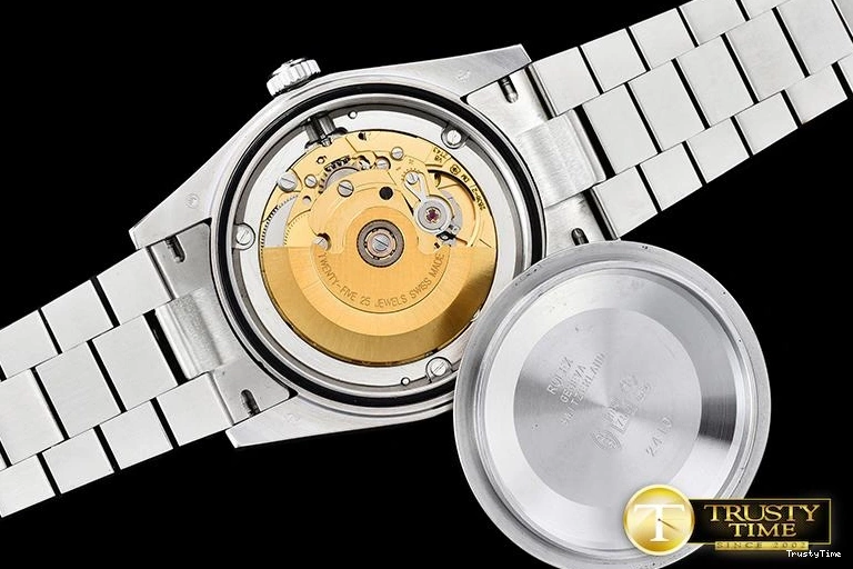 1002 RDD0215C – DayDate 36mm Affordable 686